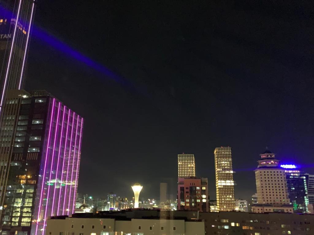 أستانا Квартира С Видом На Abu Dhabi Plaza المظهر الخارجي الصورة